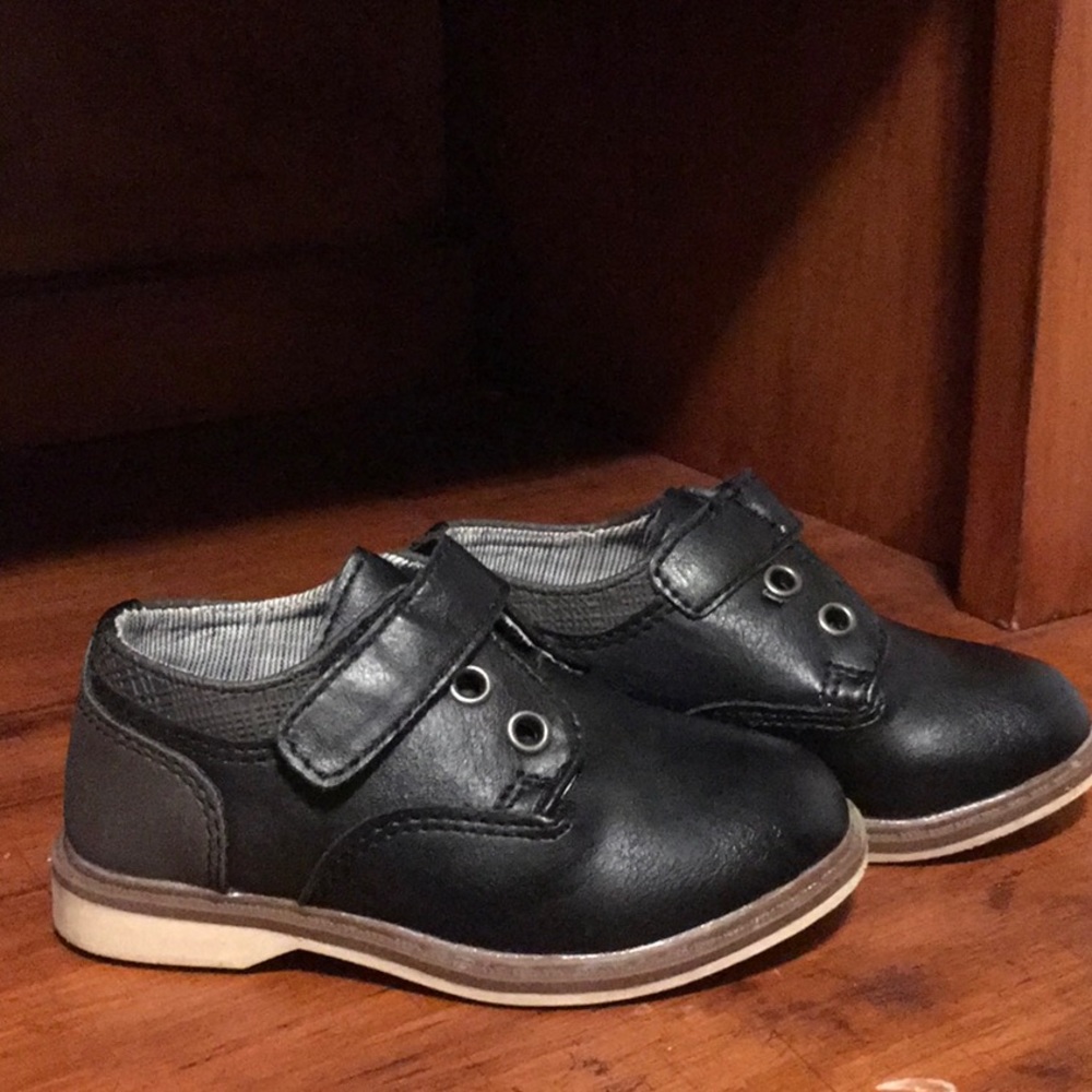 Baby boy shoes size 5